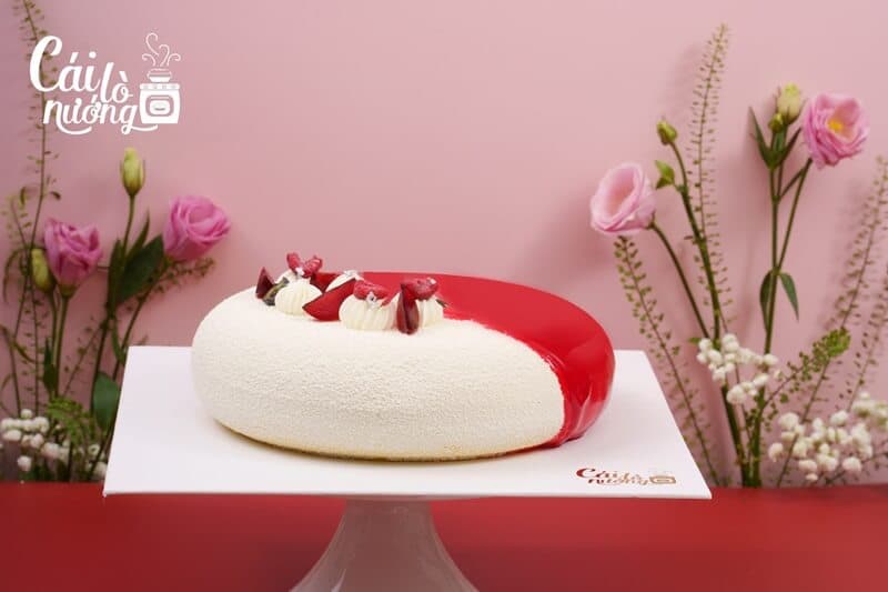 Bánh sinh nhật cho bé gái 9 tuổi xinh xắn – Giao 30p tại HCM