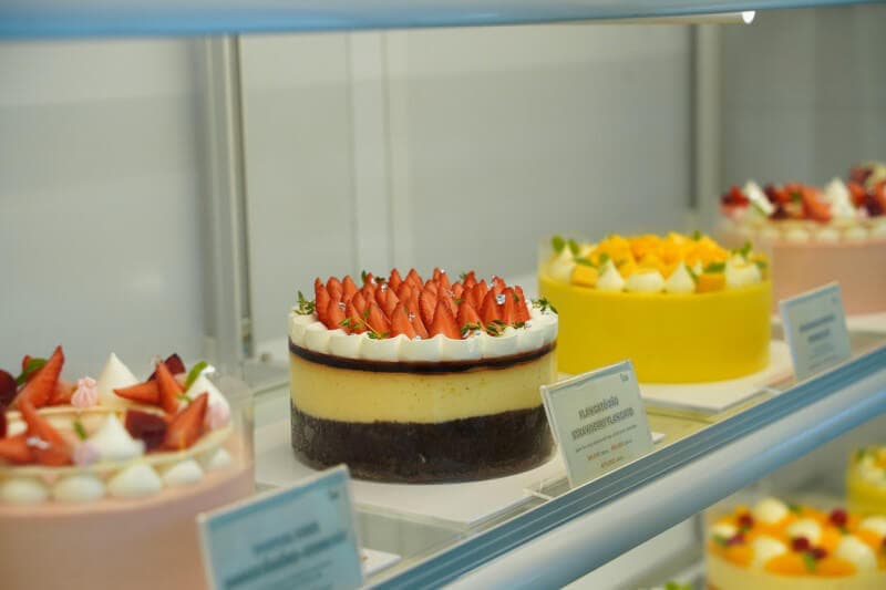 Mẫu bánh kỷ niệm 1 năm yêu nhau lãng mạn, ý nghĩa