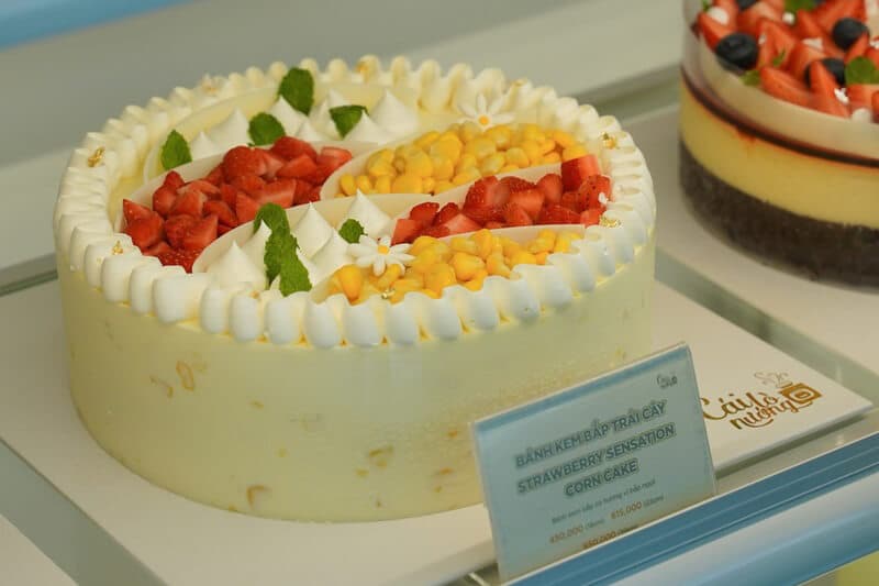 9+ mẫu bánh sinh nhật 18 tuổi đẹp, giá tốt tại TP.HCM