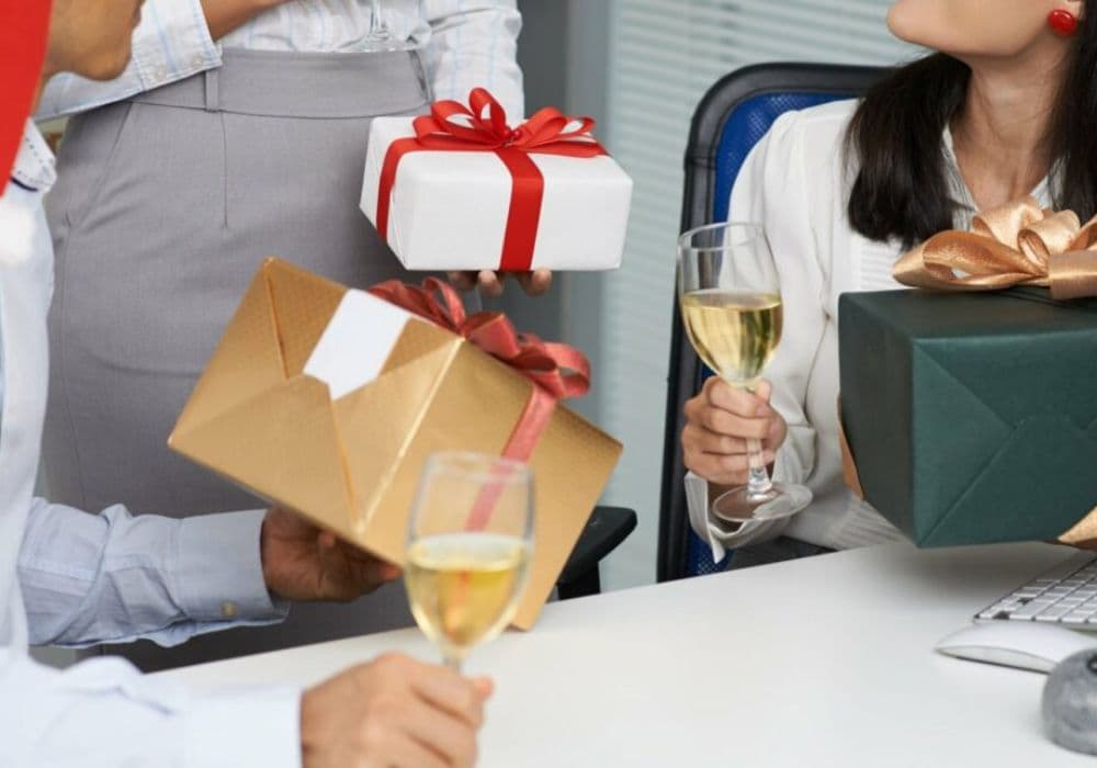 20 món quà sinh nhật cho nữ ý nghĩa, độc đáo và ấn tượng