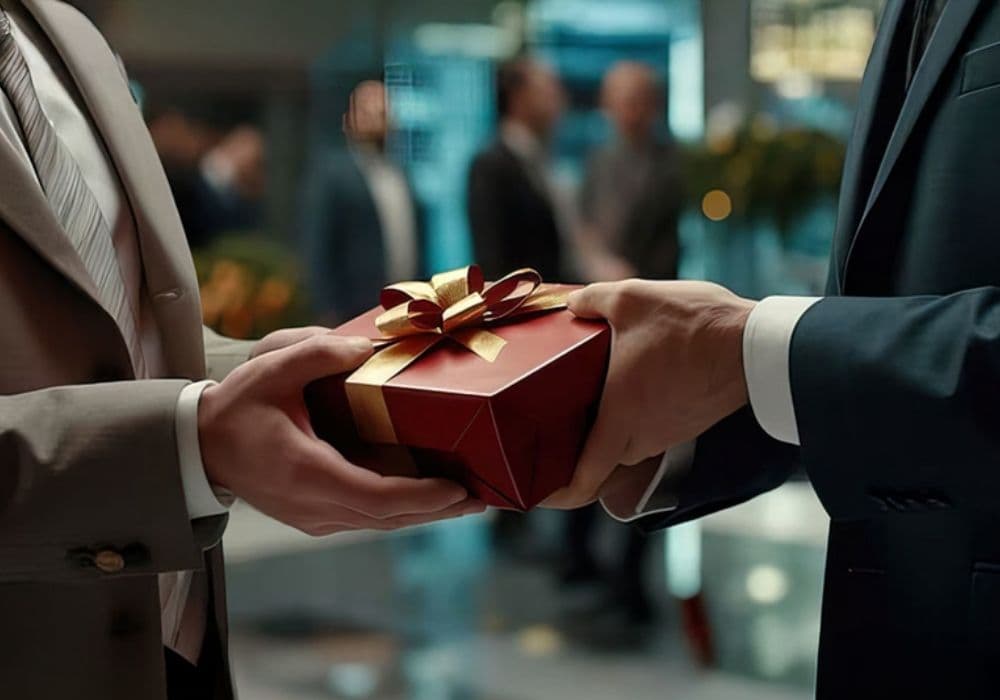Gợi ý 10 quà tặng Trung thu cho nhân viên, thiết thực, ý nghĩa 2025
