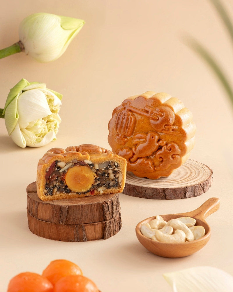 Bánh Trung thu bò xốt tiêu đen