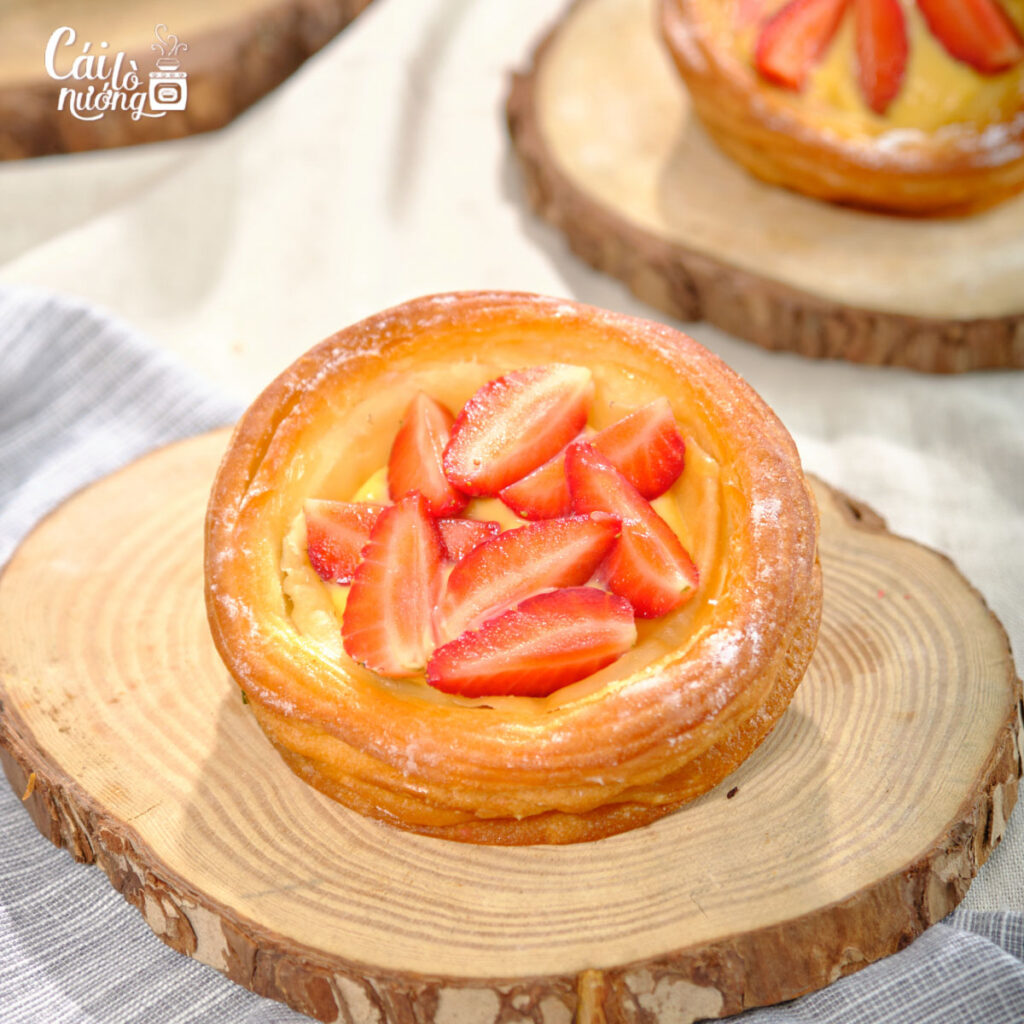 Strawberry-Danish