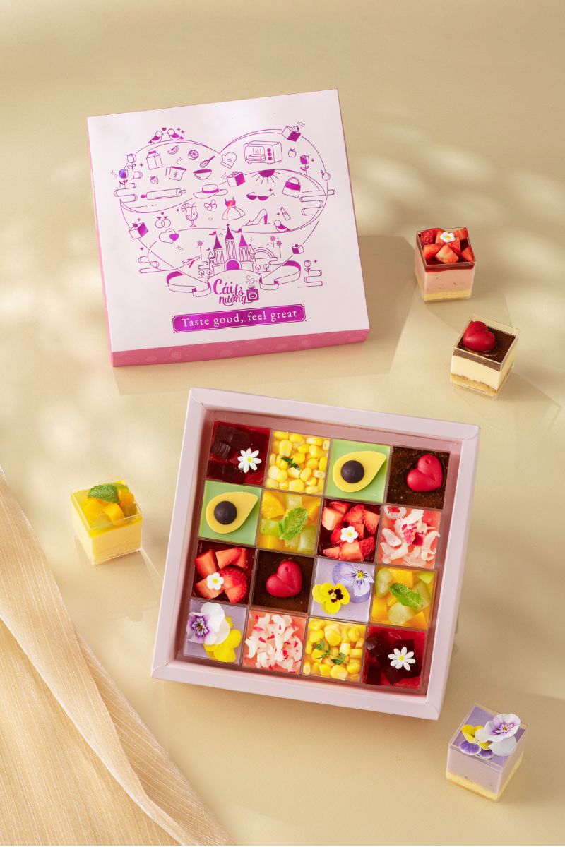 SWEETBOX SIGNATURE (Hồng) - Hộp 16 bánh