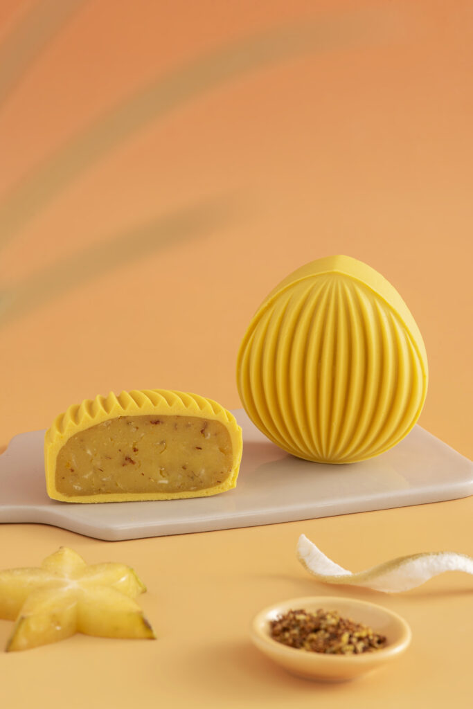 Bánh Trung thu khế bười quế hoa